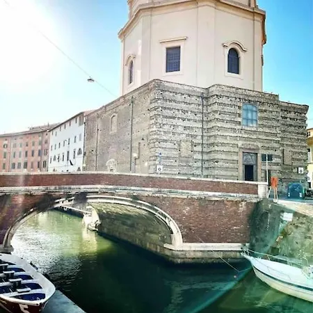 La Venezia's Flat リヴォルノ